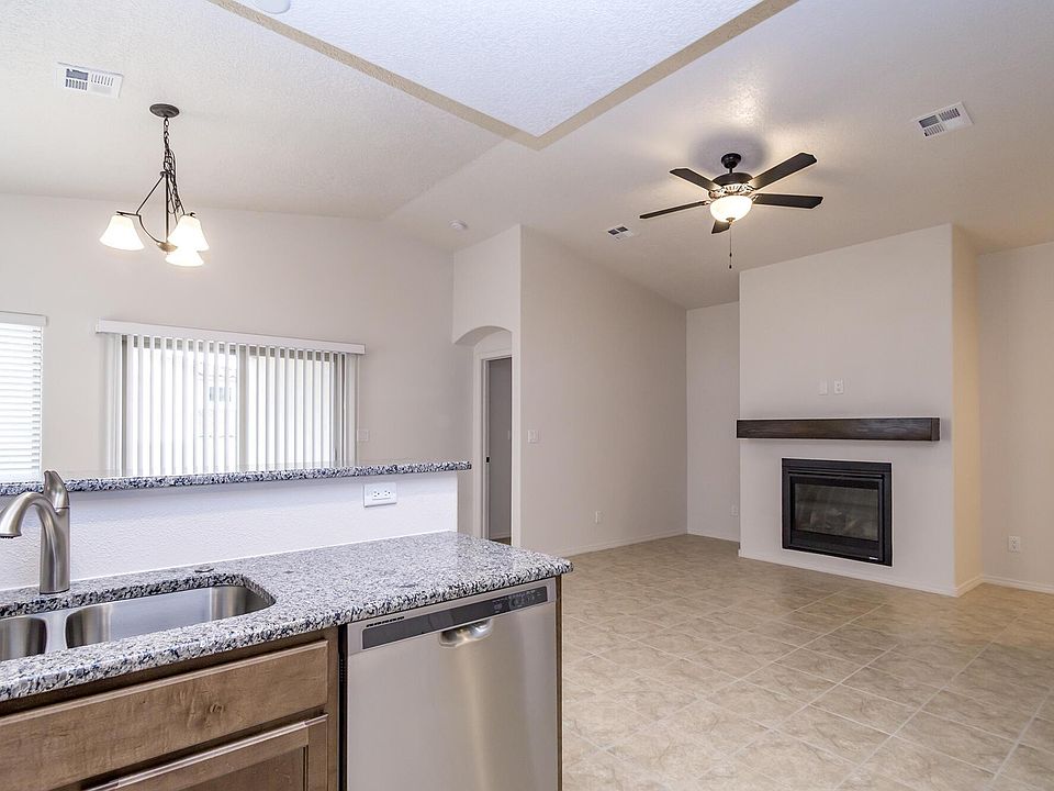 2nd image of 1136 Fascination St NE