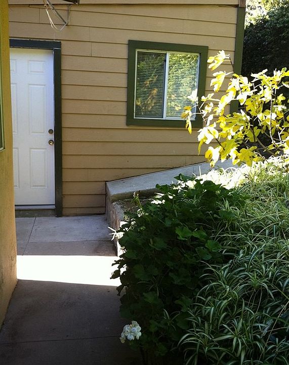 1st image of 357 Auburn Ave