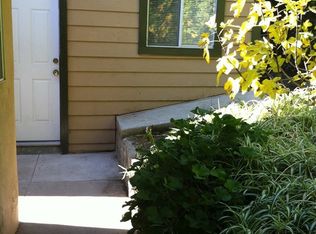 357 Auburn Ave, Sierra Madre, CA 91024