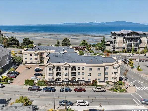 220 Island Hwy W #201, Parksville, BC V9P 2P3