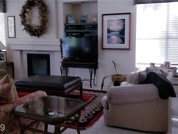 3rd image of 2992 Copper Cove Dr