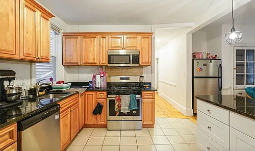 13 Sachem St #1 Photo 1