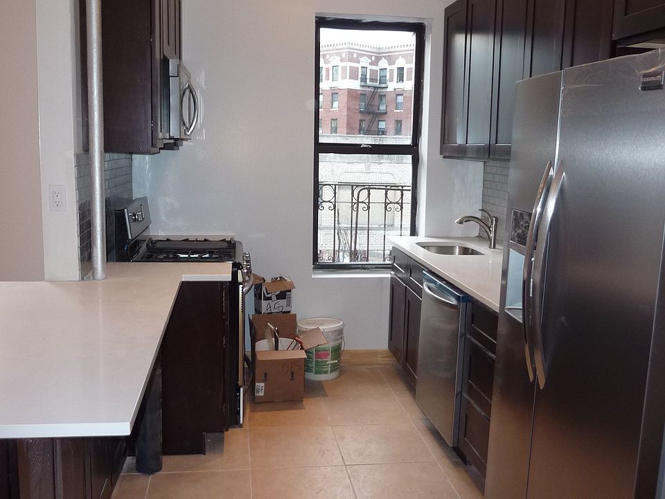 1st image of 326 Saint Johns Pl APT 8C