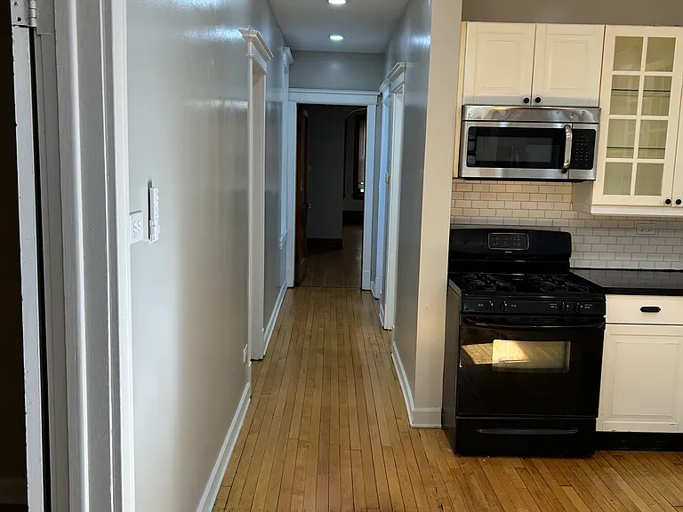 3639 W Wolfram St #1 — Photo 5