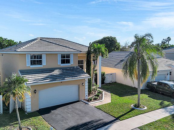 2nd image of 5216 NW 55th Street