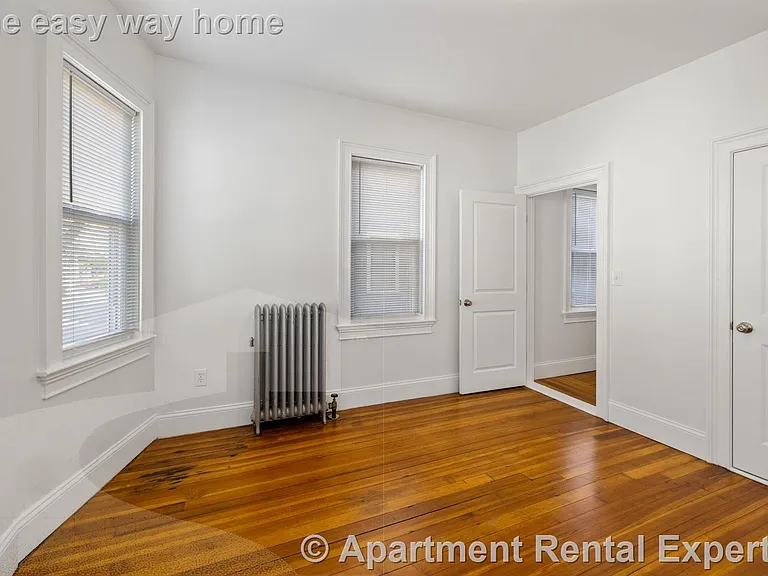 117 Columbia St #1 — Photo 6