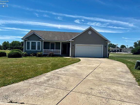 2nd image of 2715 Highland Dr