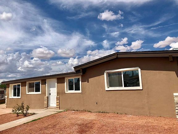 3rd image of 10725 Pescador Dr