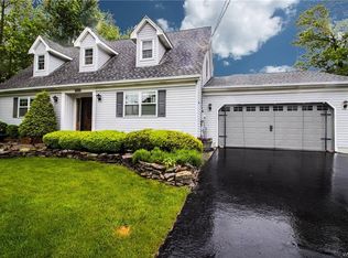 3145 Krueger Rd, North Tonawanda, NY 14120