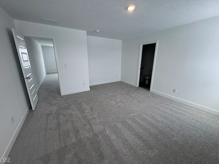 2945 Grand Ridge Dr — Photo 20