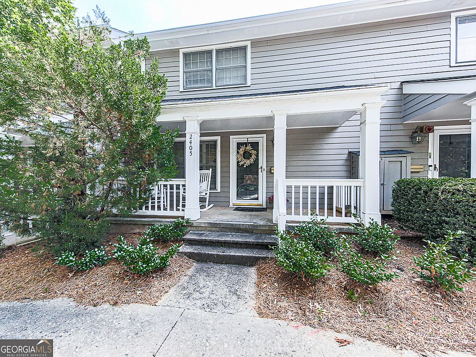 1st image of 2405 Farmstead Cir SE