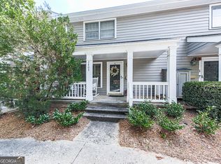 2405 Farmstead Cir SE, Smyrna, GA 30080