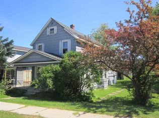 215 Hemlock St, Munising, MI 49862
