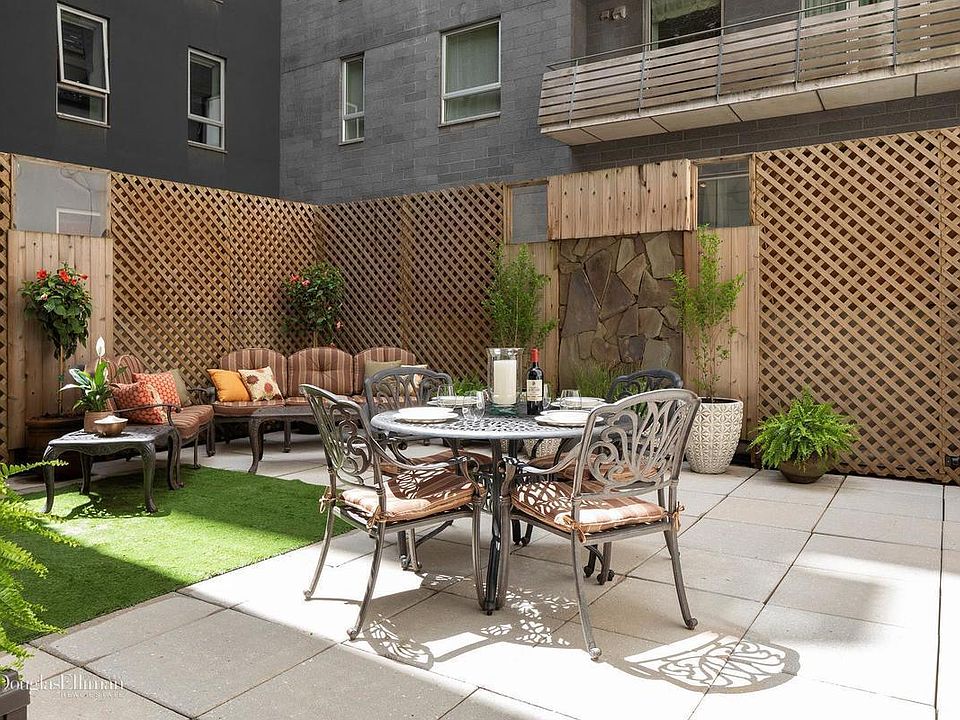 1st image of 505 Greenwich St APT 1D
