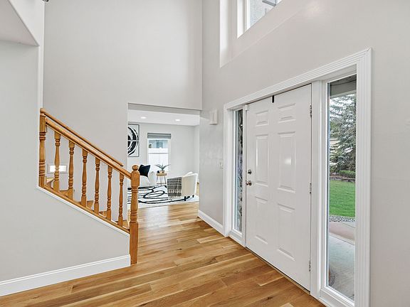 2nd image of 105 Buckingham Dr