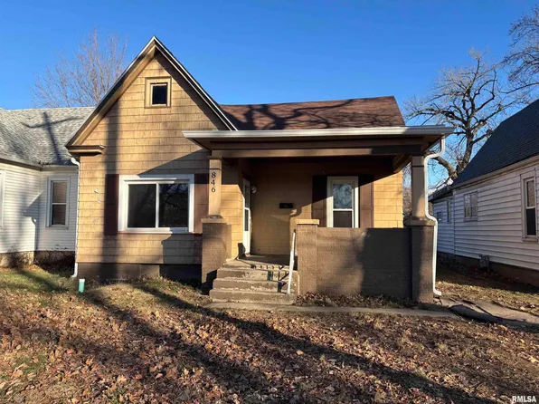 846 N 11th St, Springfield, IL 62702
