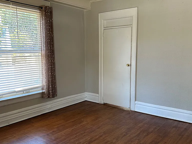 Francesca Apartments — Photo 43