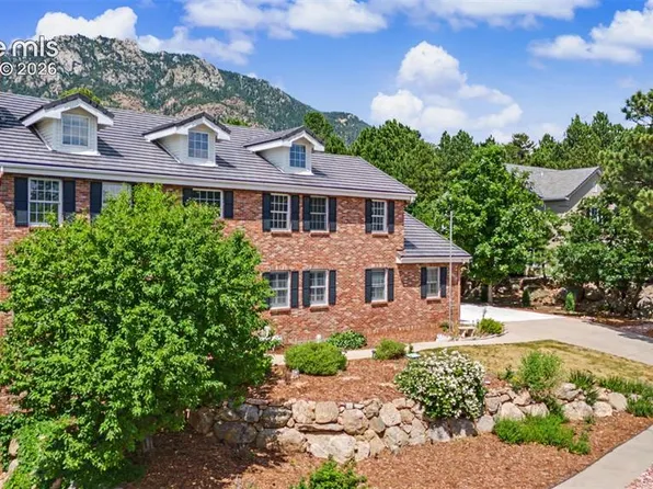 4930 Langdale Way, Colorado Springs, CO 80906
