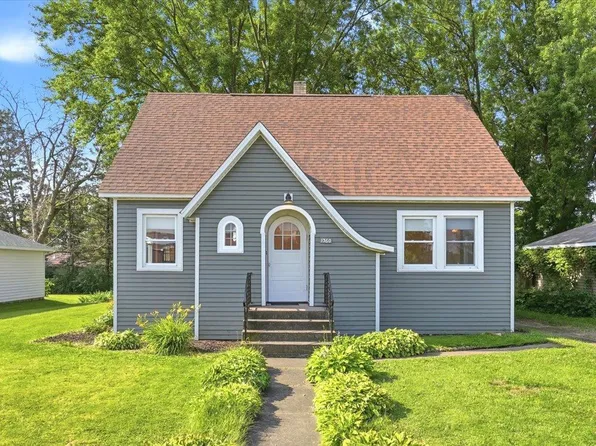 1360 Maple St, Baldwin, WI 54002
