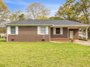 700 Woodmont Cir, Anderson, SC 29624