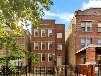 1422 N Maplewood Ave, Chicago, IL, 60622