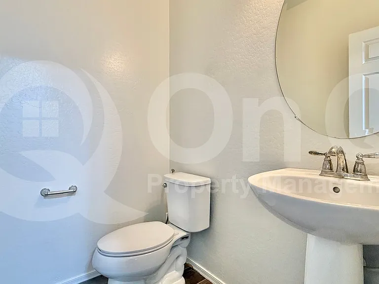 8924 N 102nd Ln — Photo 24
