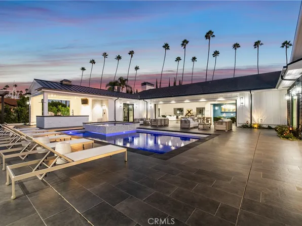 211 W Las Palmas Dr, Fullerton, CA 92835