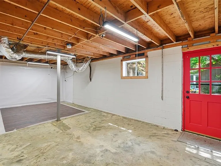 435 Stonebridge Dr — Photo 33