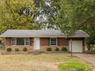 1245 Blodgett Dr, Saint Louis, MO 63137