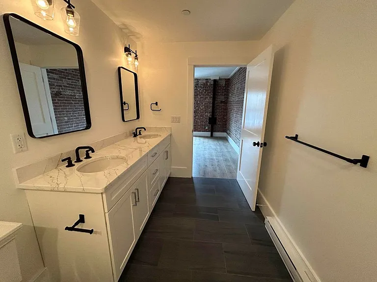 55 Water St #203 — Photo 12