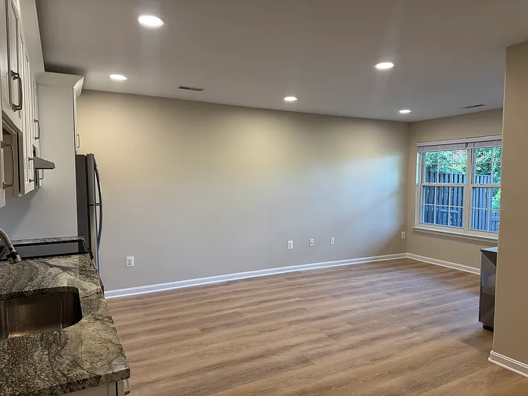 21068 Mossy Glen Ter — Photo 10