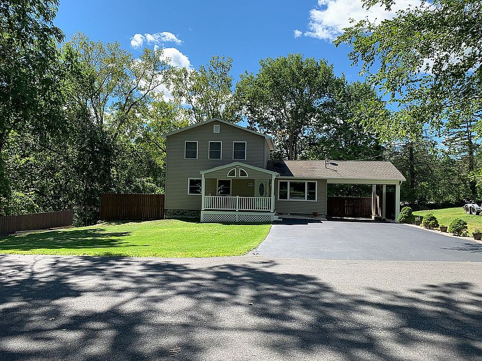 1st image of 30 Imperial Ln