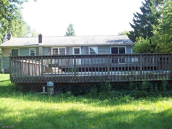 3rd image of 17 Wilson Dr