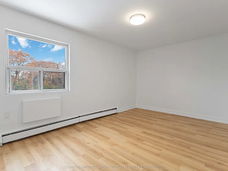 540 Proudfoot Ln #401 — Photo 21
