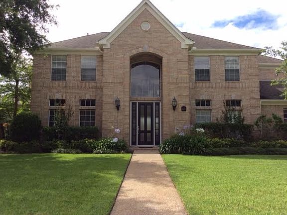 21207 Crystal Greens Dr