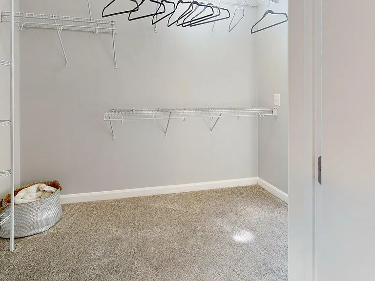1A-Jeffrey-Park-Foundry-Closet 1A-Jeffrey-Park-Foundry-Closet