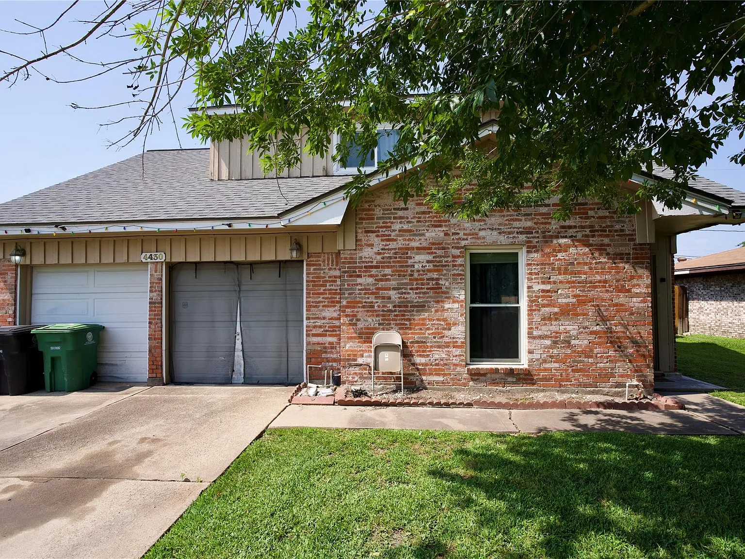 4 bed, 2.0 bath, 1999 sqft, $1,600 — Photo 2