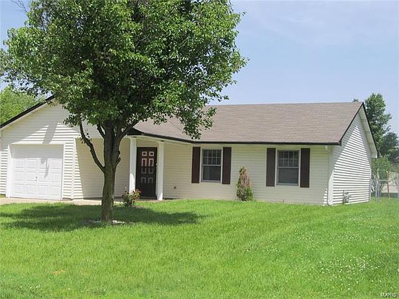 3rd image of 9 Pearl Ct