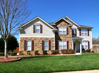 2708 Liberty Hall Ct, Waxhaw, NC 28173