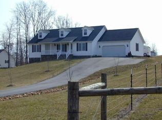 1368 Lipscomb Rd, Moneta, VA 24121