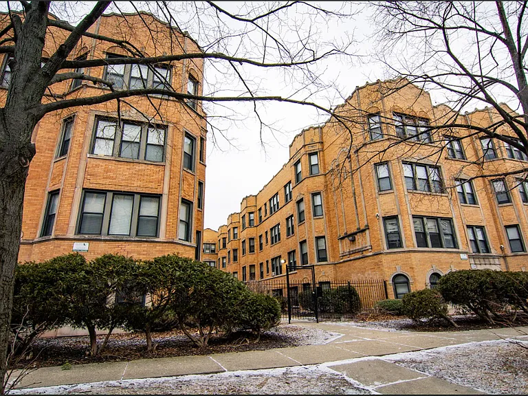 228 N Pine Ave #1E — Photo 18