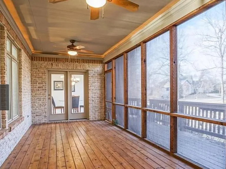6821 Royal Oakland Pl — Photo 22