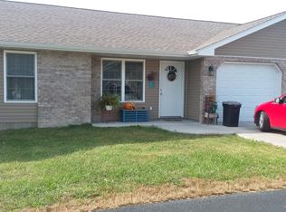 217 Wildrose Ln APT C, Marion, IL 62959