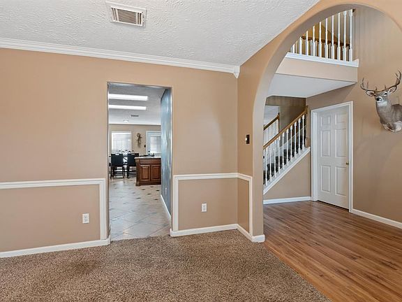 4th image of 5010 Caprock Dr