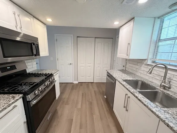 411 Donaldson Rd #A, Chattanooga, TN 37411