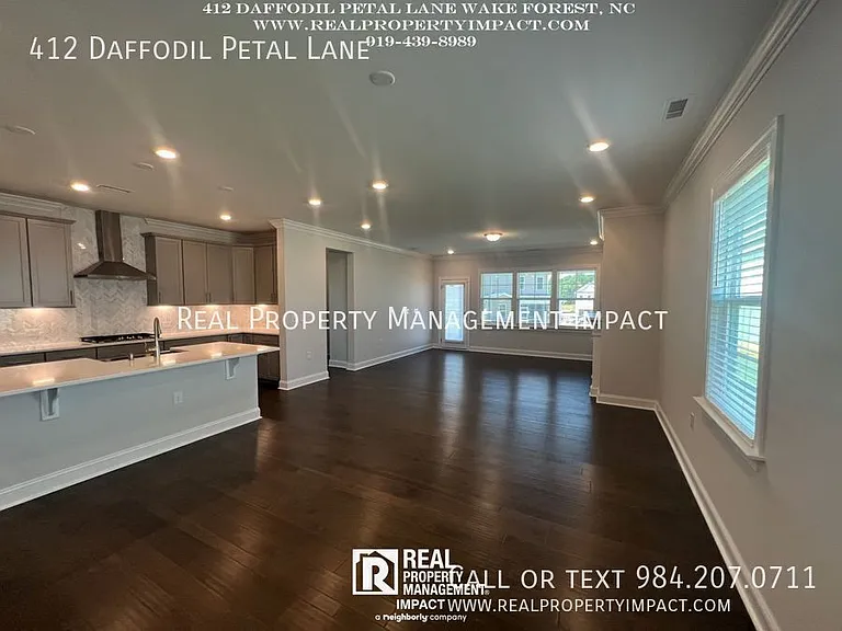 412 Daffodil Petal Ln — Photo 11