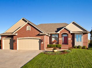 2146 S Sierra Hills Cir, Wichita, KS 67230