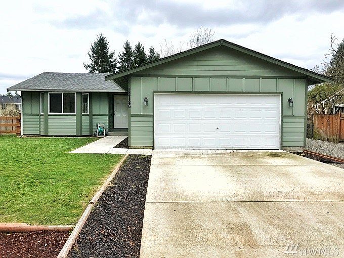 1st image of 22126 Cedarview Dr E