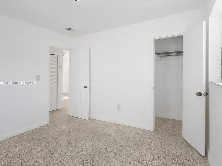 1251 NW 59th St #3 — Photo 9