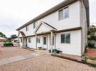 28 Yorkshire Rd, Pueblo, CO 81001